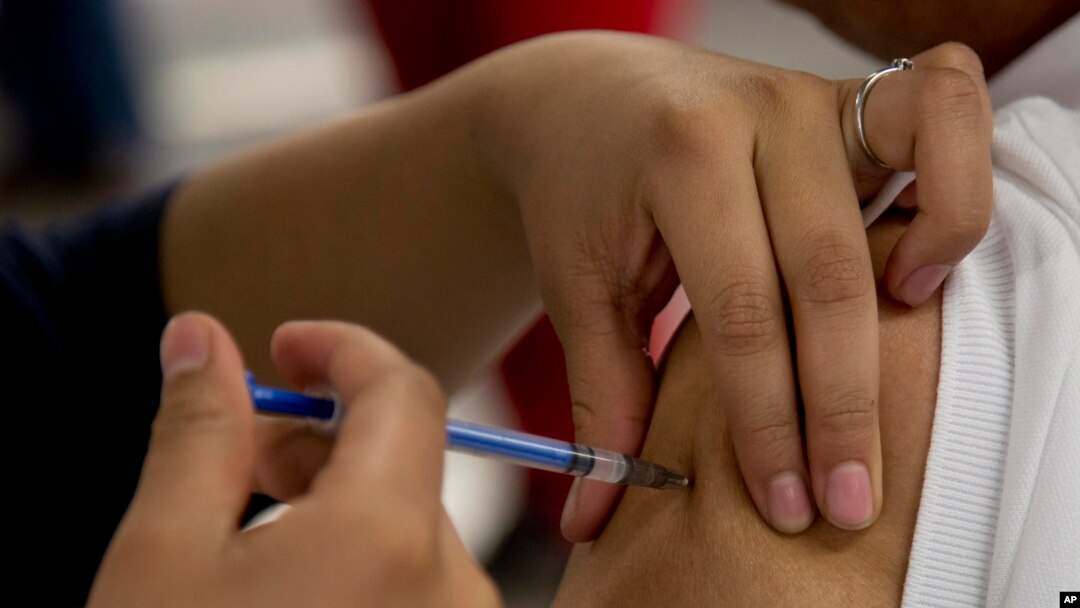 México ha vacunado ya a 20 millones de personas, el 22% de su población. Para junio esperan haber vacunado a 65 millones con la vacuna contra el coronavirus.