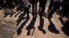 Autoridades mexicanas localizaron con vida a migrantes que habían sido secuestrados…
