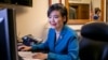 加州的民主黨華裔眾議員趙美心星期二發表聲明指責布殊所說的“先遣嬰兒”特指亞洲人言論。
