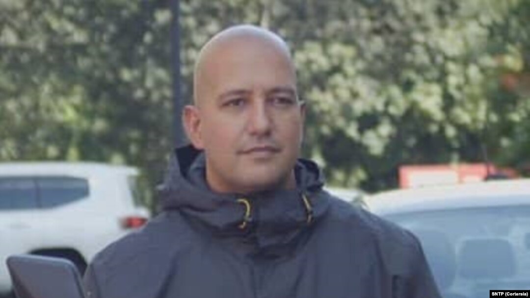 Román Camacho, periodista venezolano arrestado el 4 de marzo de 2025. 