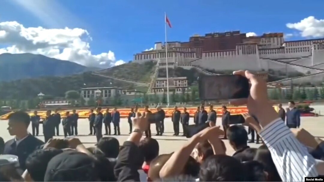 Xi Jinpeng Visit Lhasa