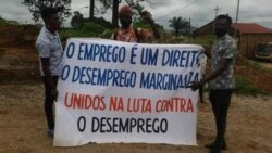 Jovens manifestam-se no Uíge por emprego